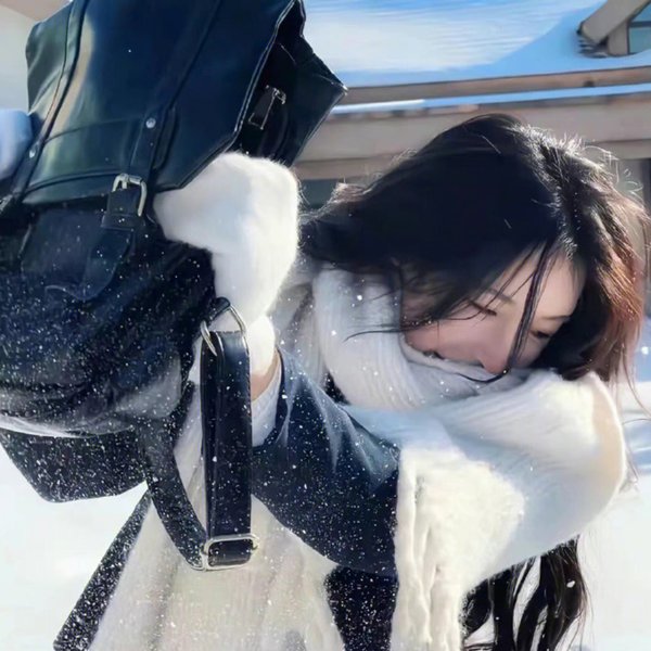 知晓天空之蓝的人啊海报